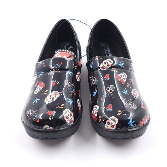 Easy Spirit Laurie Day of the Dead Skulls Black Clogs Womens 6M Slip Resistant - Picture 3 of 13